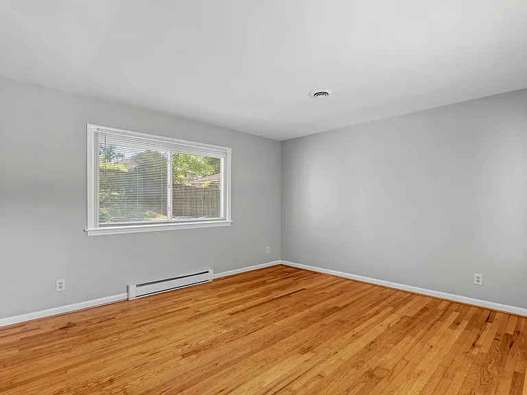 2309 Bridgette Blvd — Photo 17