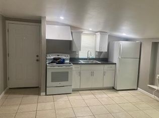 1402 Walters Point Ln, Ruskin, FL 33570