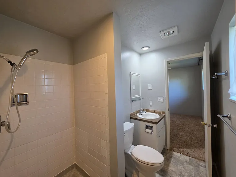 1601 S Yelm St — Photo 13
