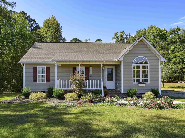 3024 Cornsilk Dr, Sanford, NC 27332