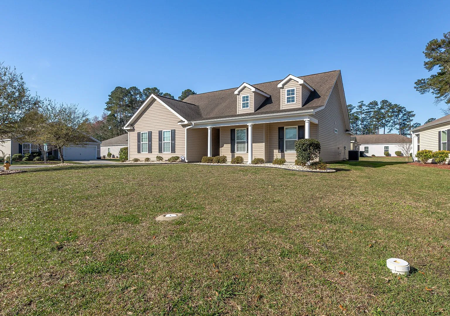 Beautifully Furnished Home ALL Utilities Included Conway — Photo 3