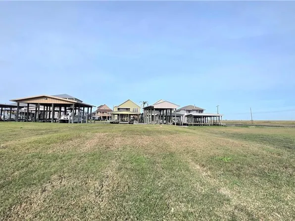 106 Junior Ln, Pt Sulphur, LA 70083