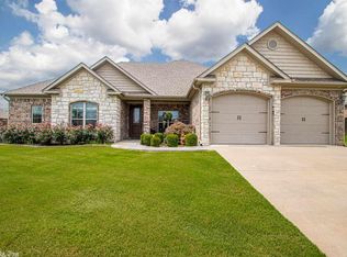 2253 Irondale Dr, Benton, AR 72019