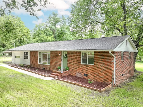95 Lee Road 296, Smiths Station, AL 36877