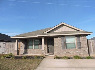 5070 Carmell Ridge Cir, Milton, FL 32570