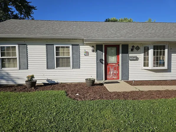 1041 Delwood Dr, Mooresville, IN 46158