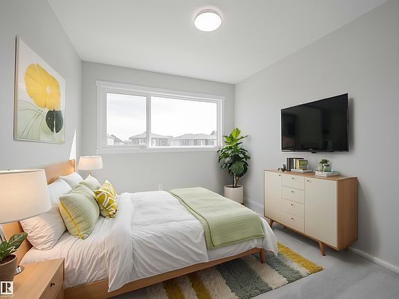 5th image of 17338 A St #6