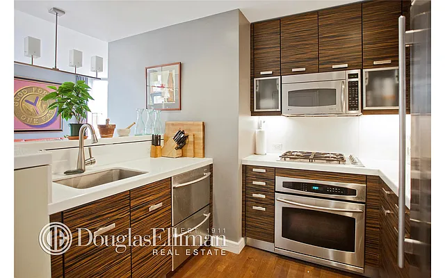 Sold by Douglas Elliman | media 23