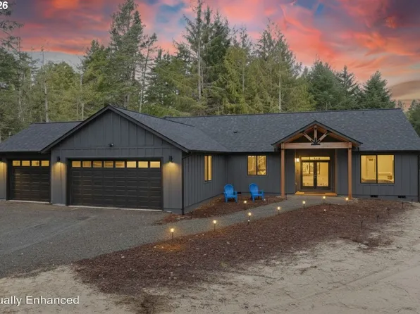 88390 Bellevue Dr, Florence, OR 97439