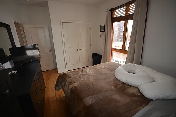 Rented by Voro, LLC | media 27