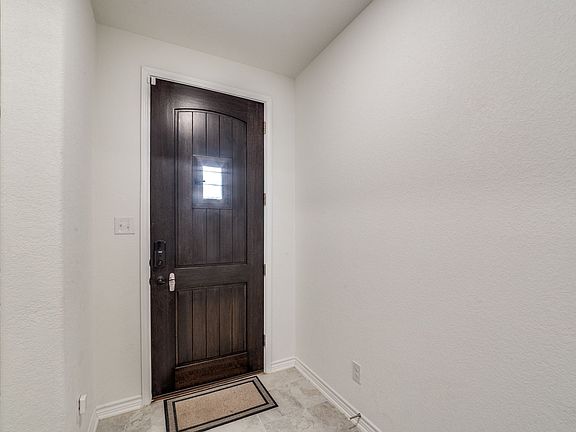 4th image of 15135 Orpheus Way