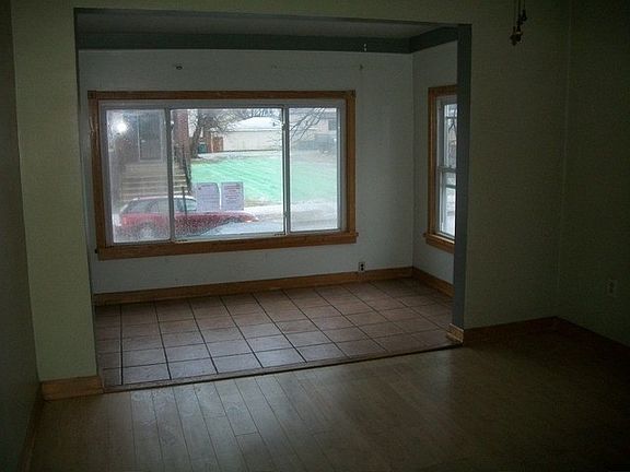 4th image of 701 Burnham Ave