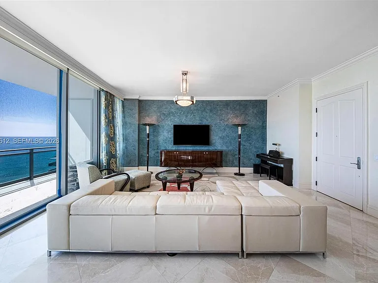 10295 Collins Ave #1502 — Photo 8