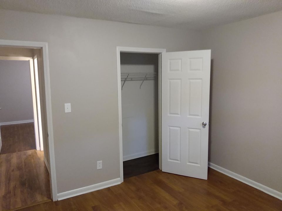 1st image of 269 4th Ave SE #269