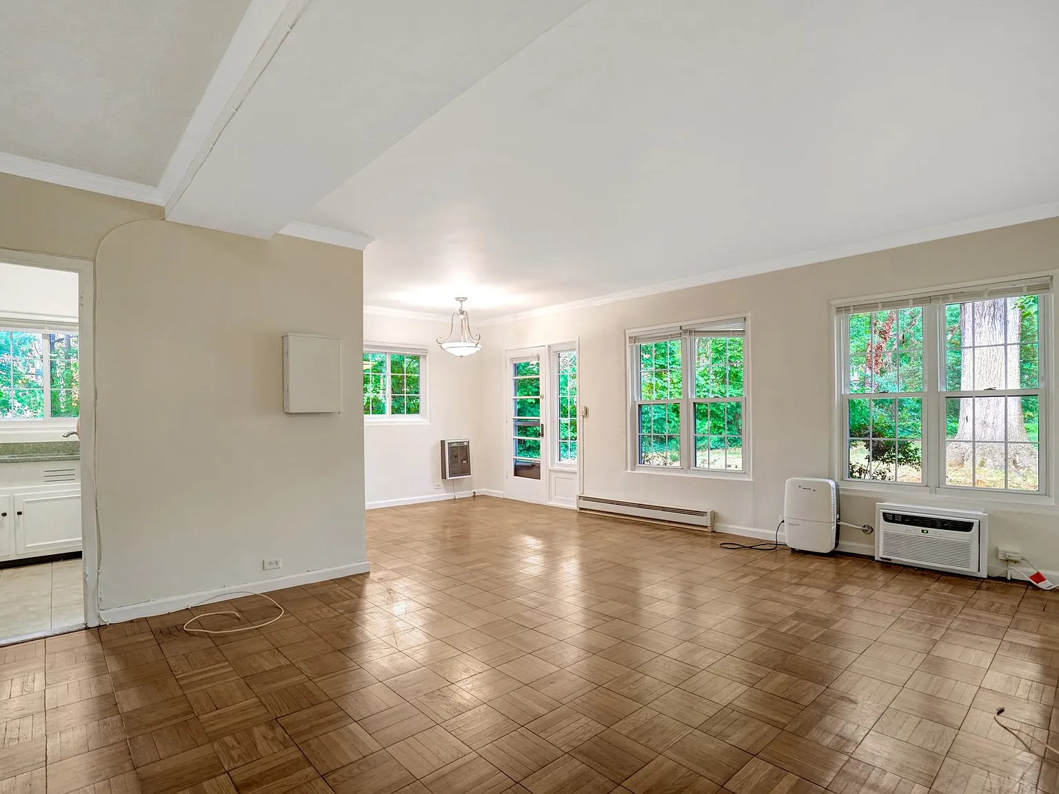 1 bed, 750 sqft, $2,150 — Photo 2