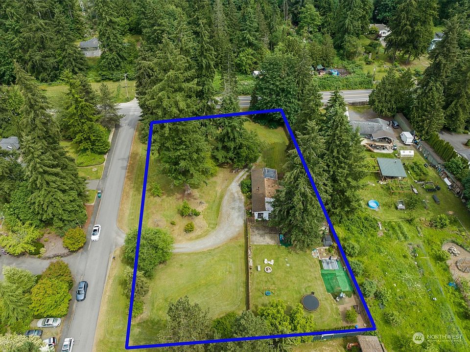 1st image of 15909 216th Avenue NE