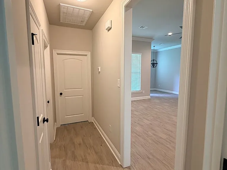 277 Saint Edmunds Way — Photo 25
