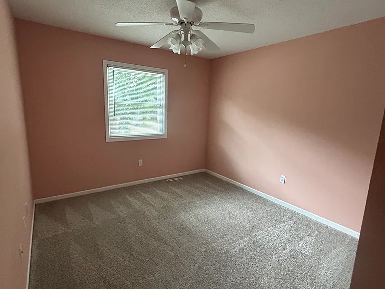 3229 N McCord Rd — Photo 8
