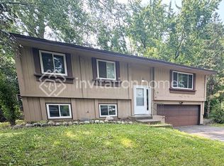 8225 Russell Ave N, Brooklyn Park, MN 55444