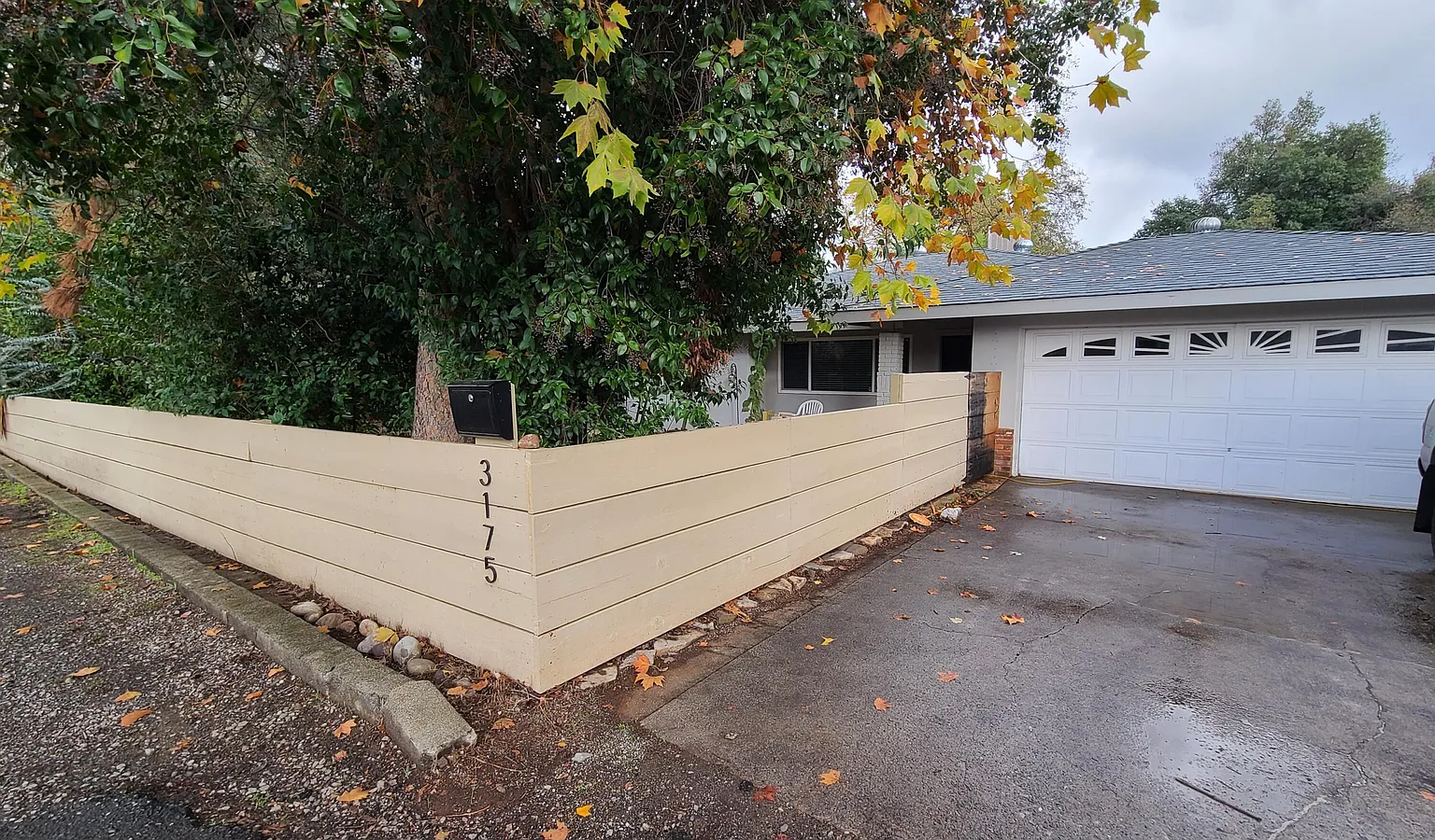 3175 Lawrence Rd photo 1