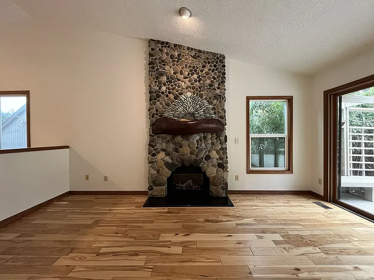 4737 SW Pendleton St — Photo 19