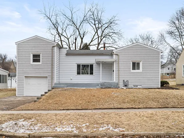 601 S Walnut Ave, Owatonna, MN 55060
