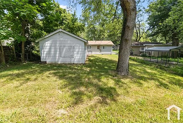 10333 Earl Dr — Photo 25