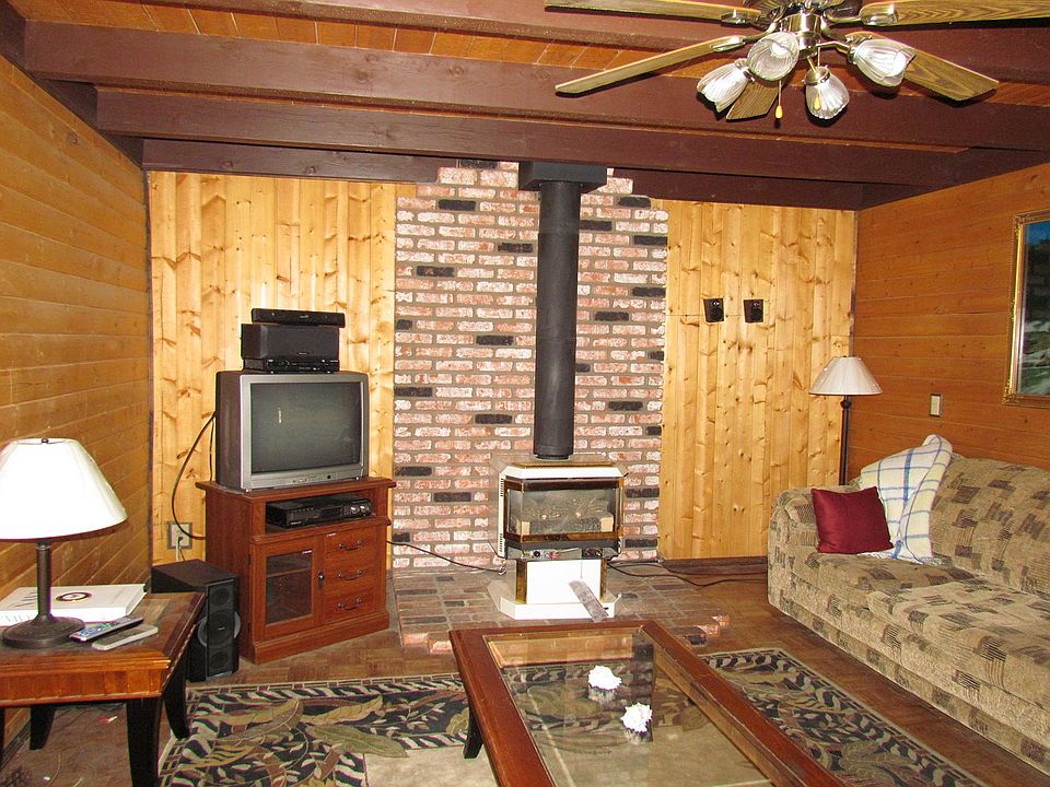 1st image of 1000 Willow Ln