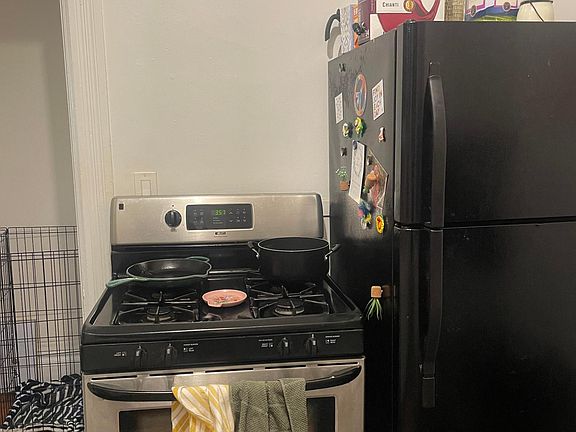 3rd image of 702 Elmwood Ave #1