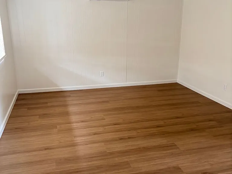 22422 San Padre Ave — Photo 2