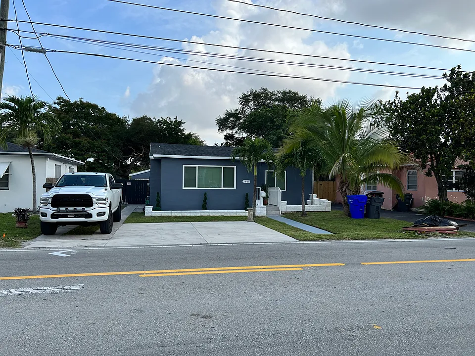 Johnson St