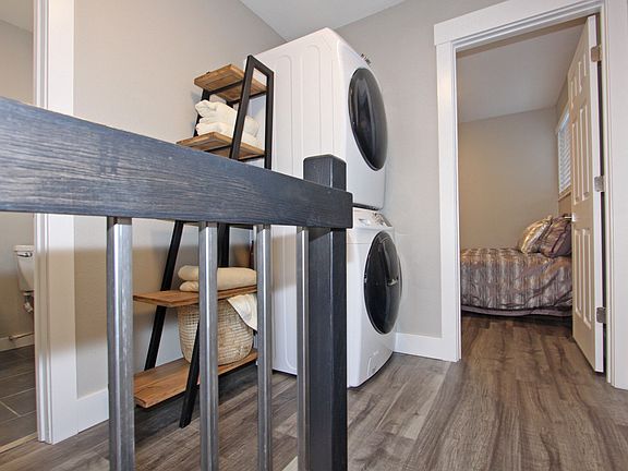 4th image of 1837 22nd St #3-3NOW