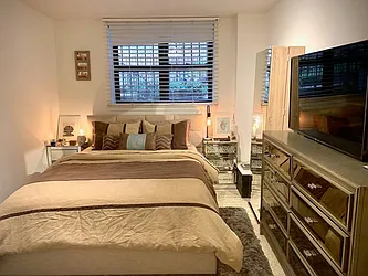 Rented by Ethan Blinder, LREB