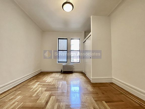 3rd image of 664 W 163rd St #25