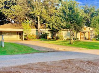 8834 Lake View Dr, Kingston, OK 73439