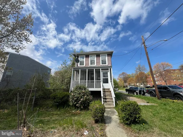 726 49th Pl NE, Washington, DC 20019