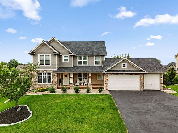 2nd image of 17594 Heidelberg Way