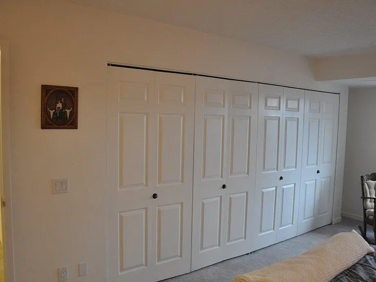Lots of closet space