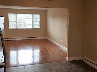 25 Thomas Ave, Bourne, MA 02532