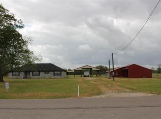 2510 County Road 62, Rosharon, TX 77583