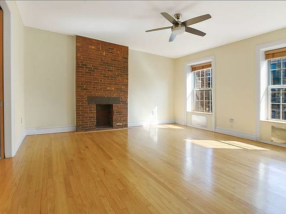 3rd image of 67 E 7th St APT 5A