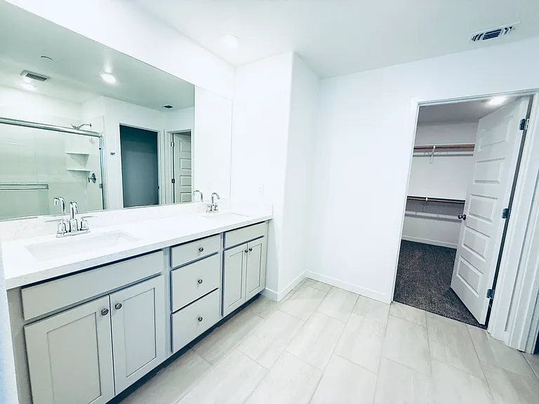Master Bathroom - Actual Home