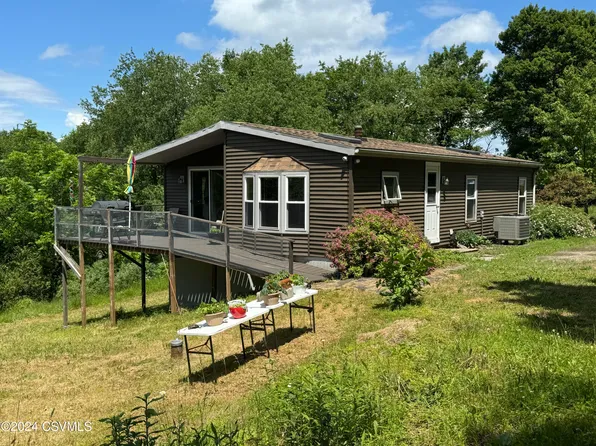 522 County Line Rd, Muncy, PA 17756