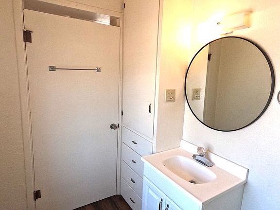 4th image of 2320 S Solano Dr #C