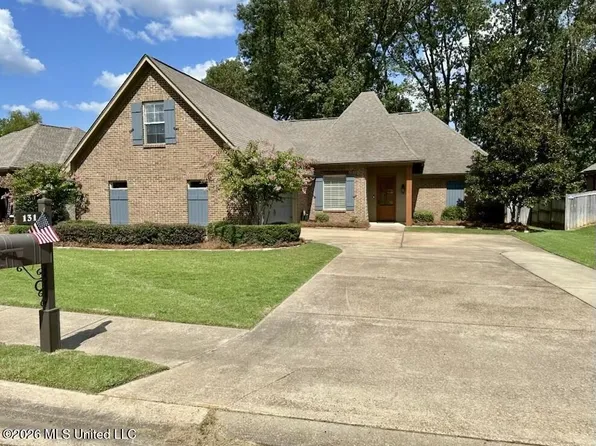 131 Stillhouse Creek Dr, Madison, MS 39110