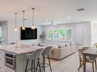 2830 SW 5th St, Boynton Beach, FL 33435