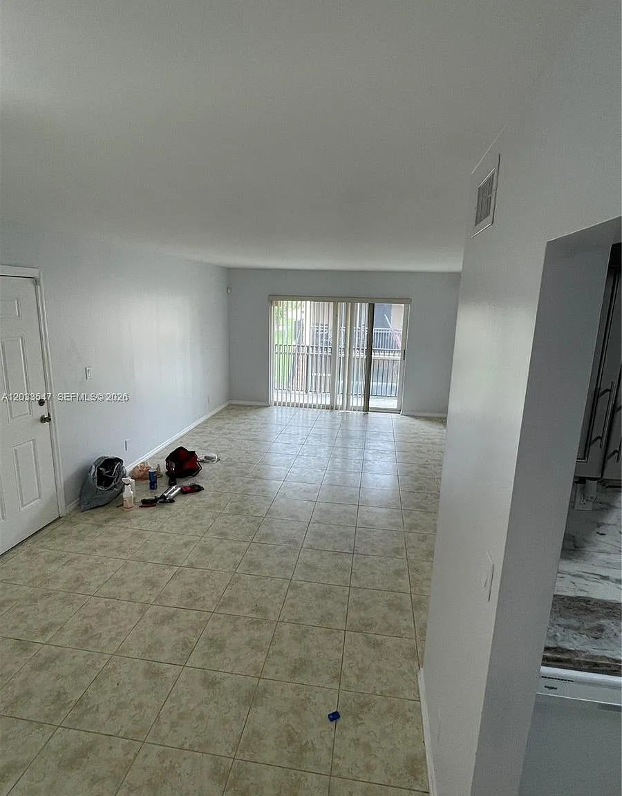 Stonebridge Gardens Secti — Photo 4
