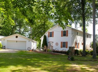 8626 200th Ave, Holton, MI 49425