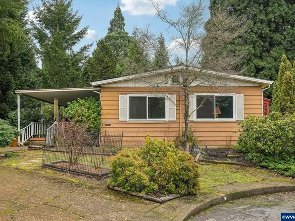6890 Fairway Ave SE, Salem, OR 97306