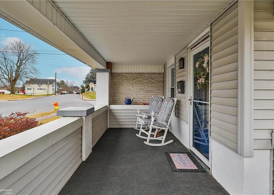 3003 N 3rd St, Whitehall, PA 18052 Zillow
